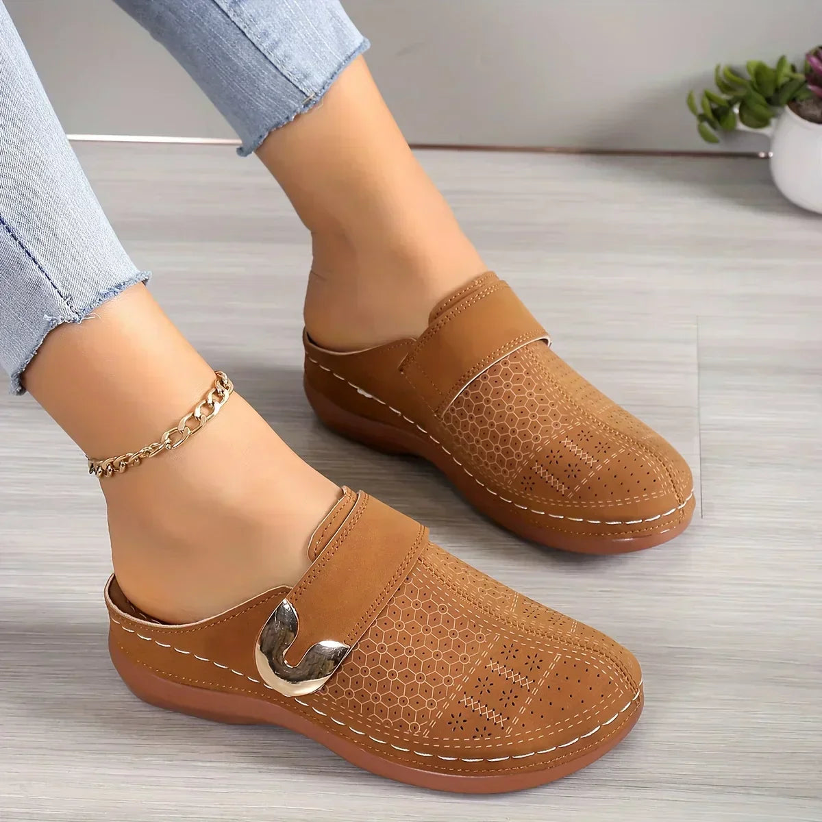 Caprielle™ | Stylish and Comfortable Wedge Sandals