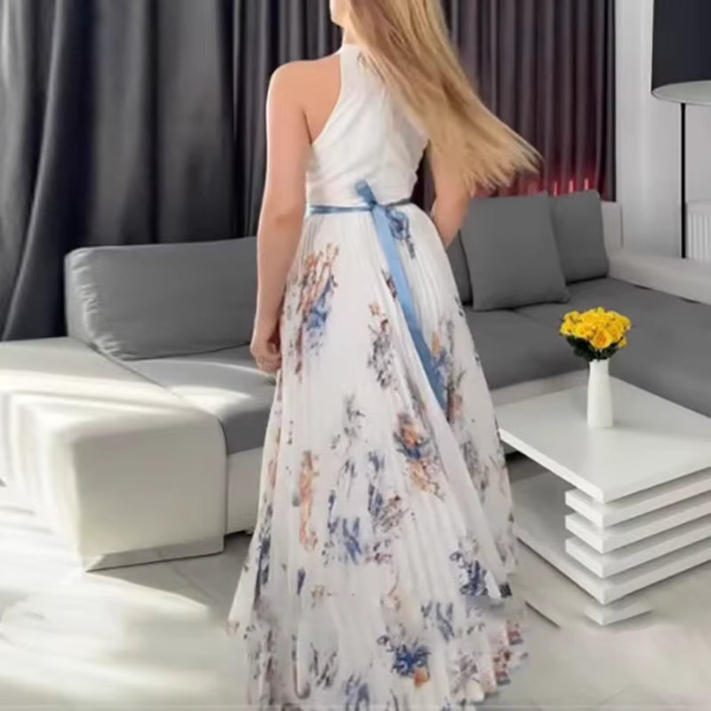 Hayden Milano | Elegant Pleated Maxi Dress
