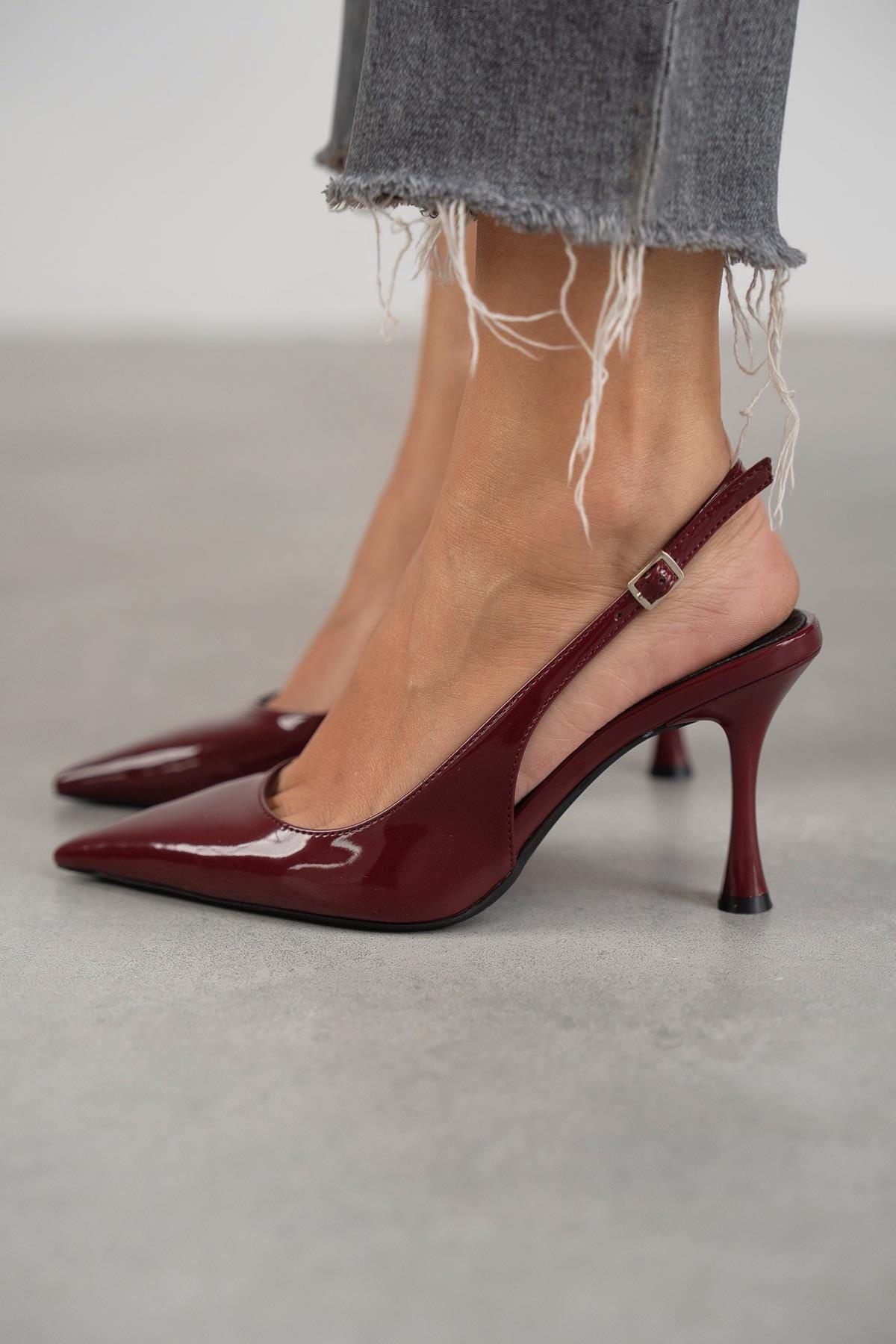 June – Suede Orthopedic Sandals