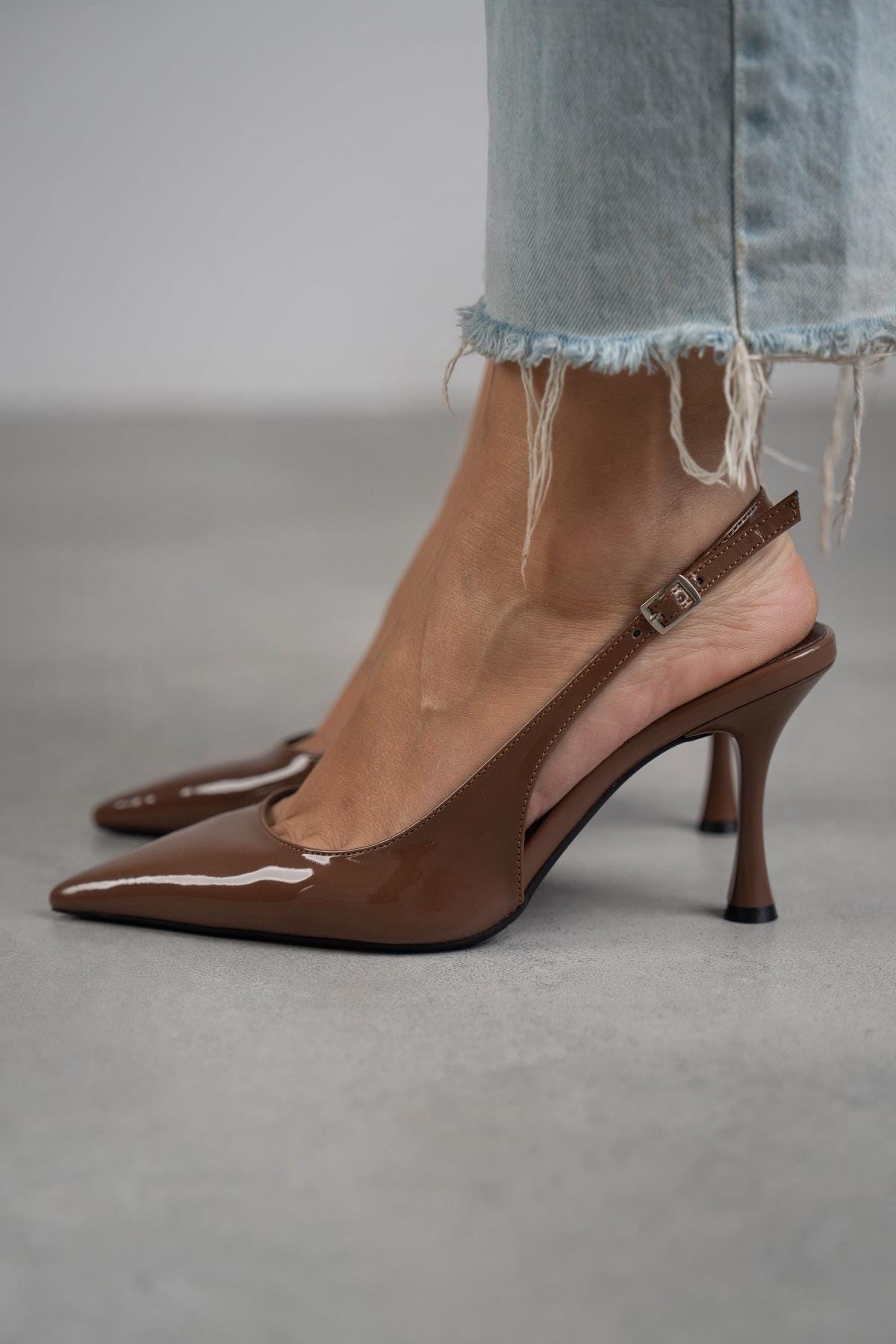 June – Suede Orthopedic Sandals