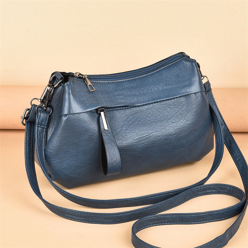 Monroe™ Chic Shoulder Bag with Timeless Elegance