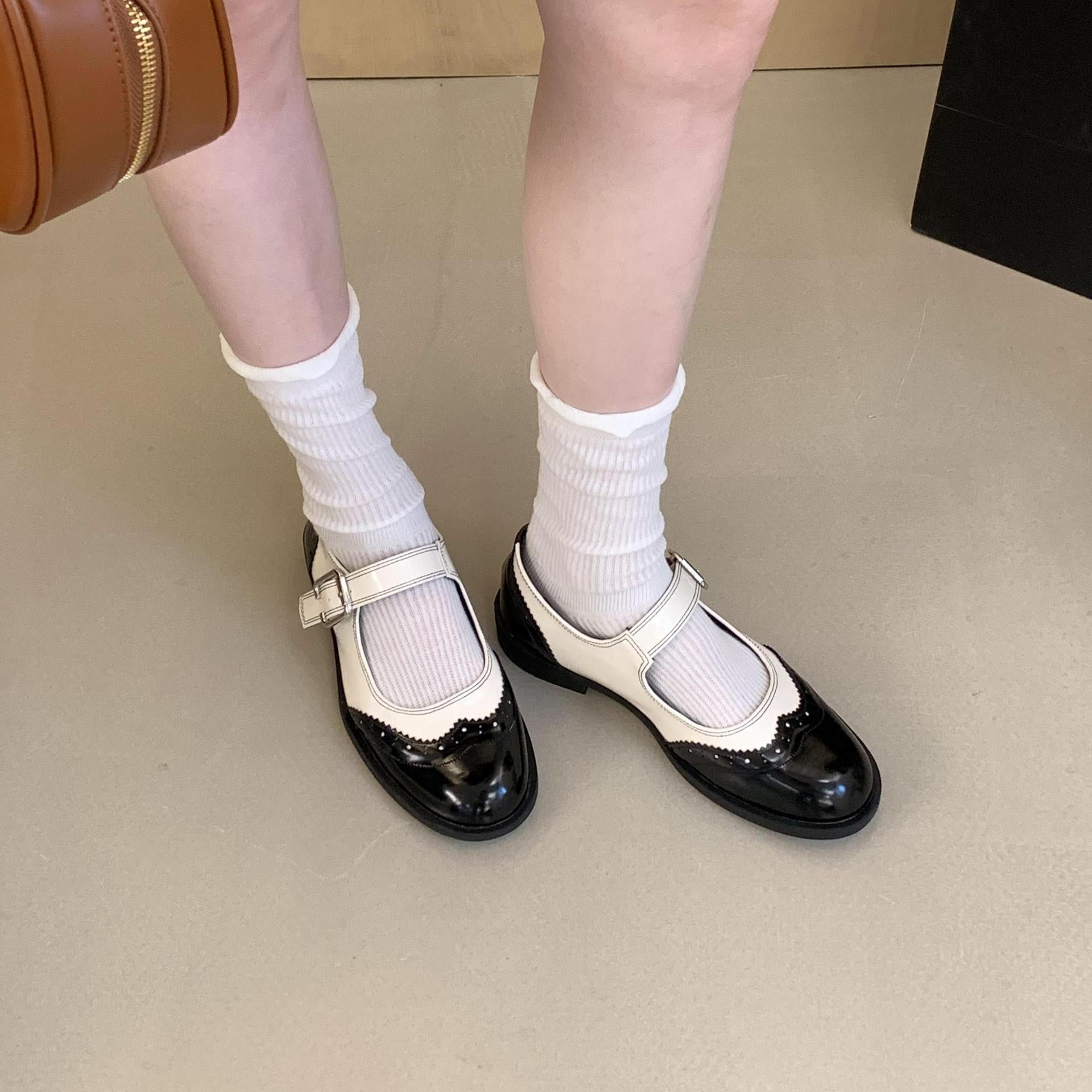 Amelia - Cozy Footwear