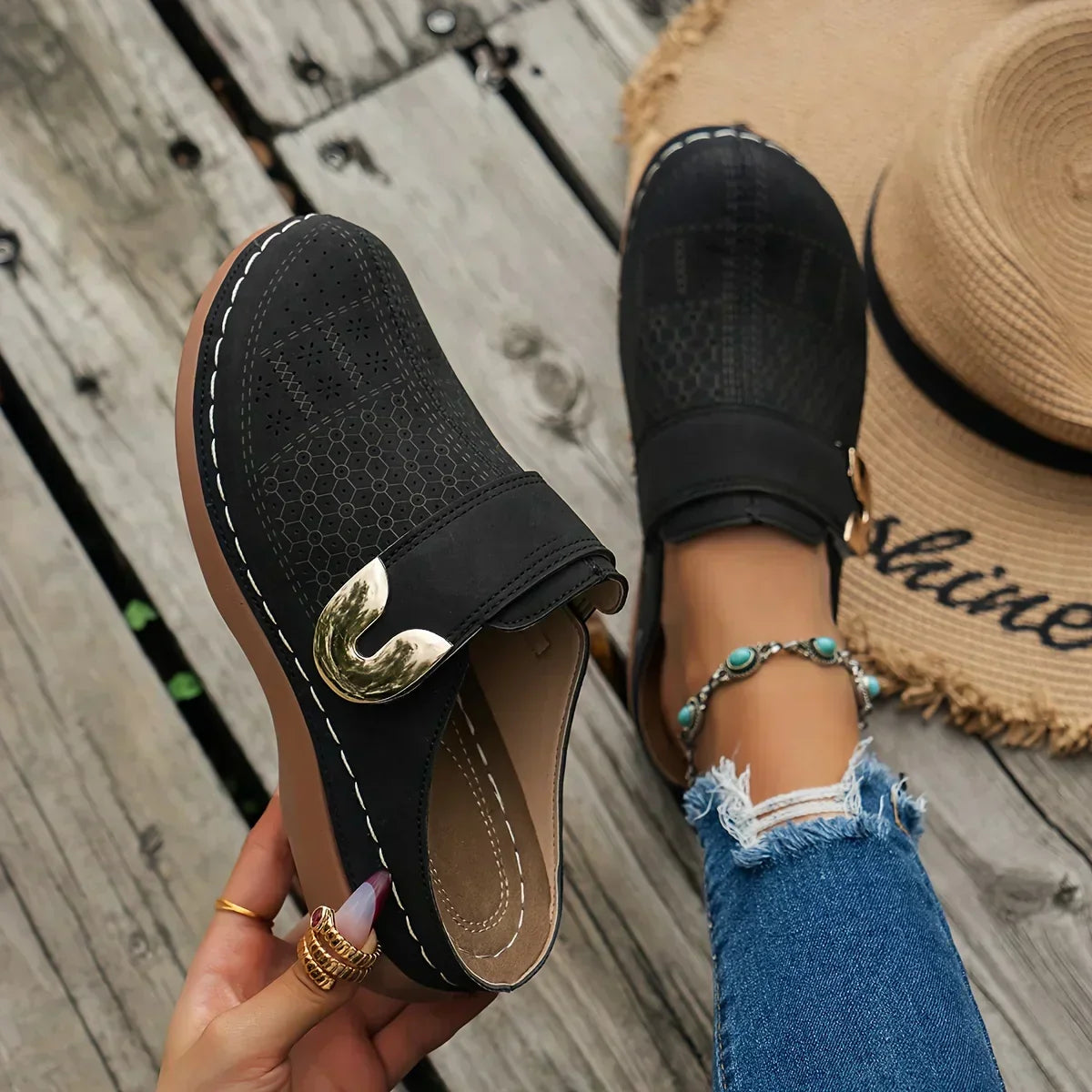 Caprielle™ | Stylish and Comfortable Wedge Sandals