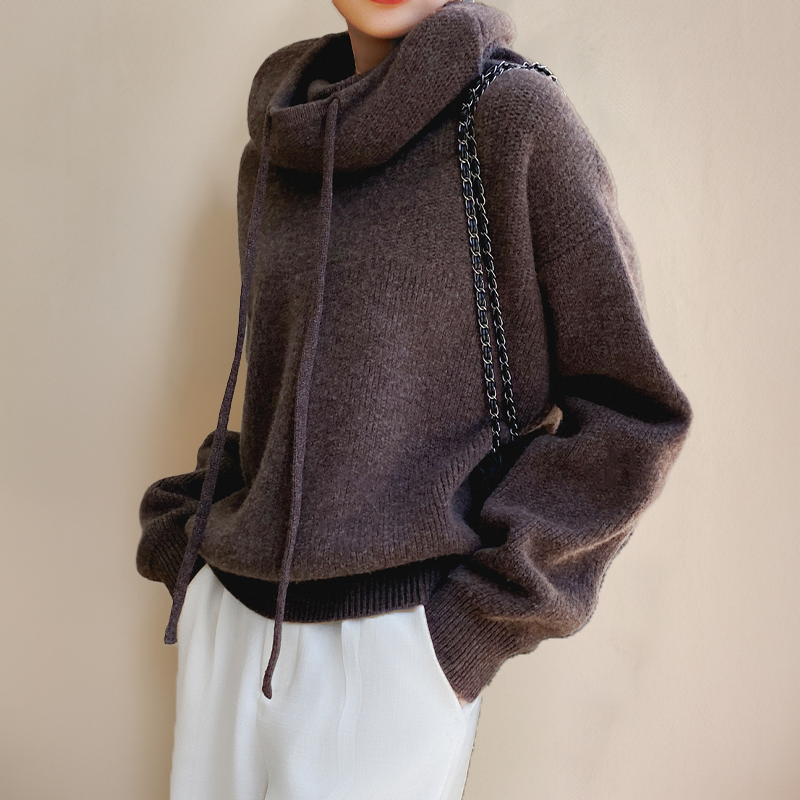 Courtney | Elegant High-Neck Sweater