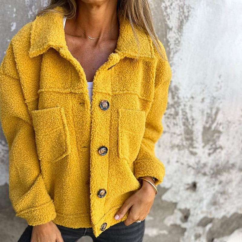 Kelly – Cozy coat for chilly days